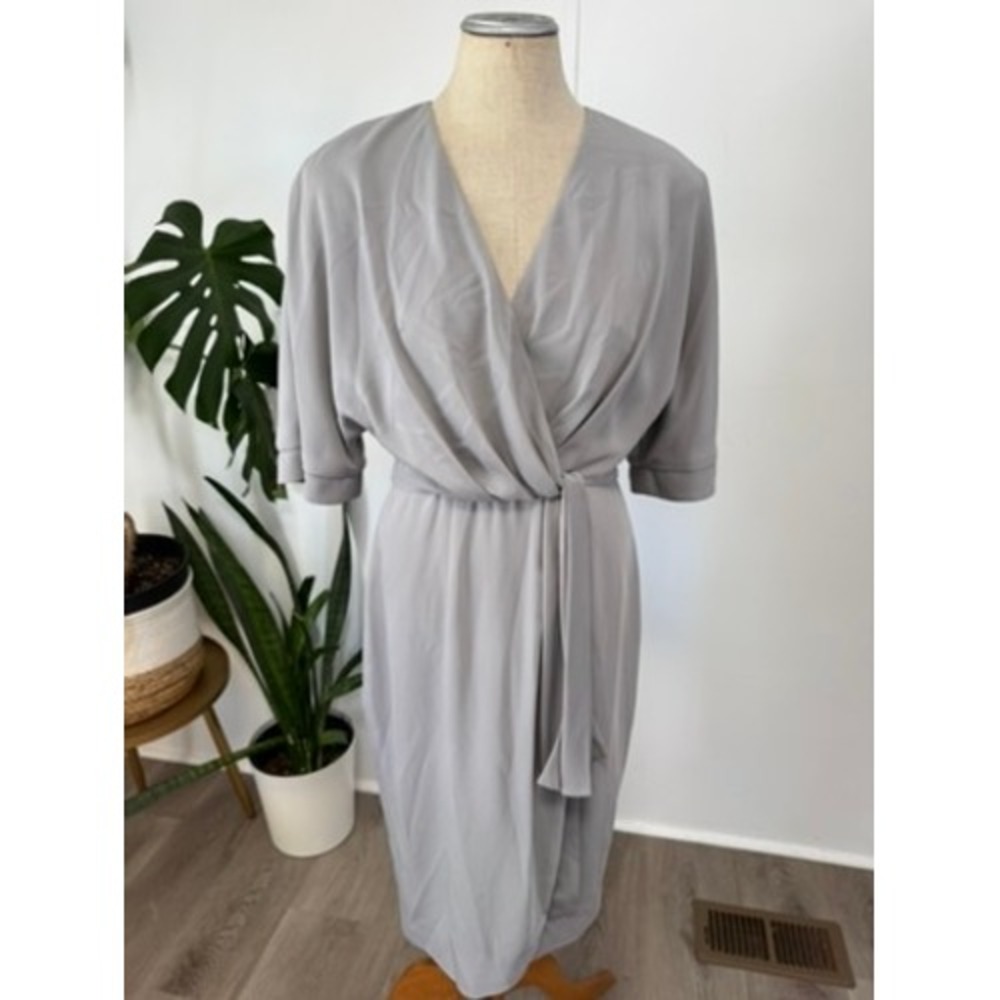TY-LR Wrap Midi Dress Womens XS Grey V-Neck Short Sleeve Minimalist Professional - Picture 2 of 12